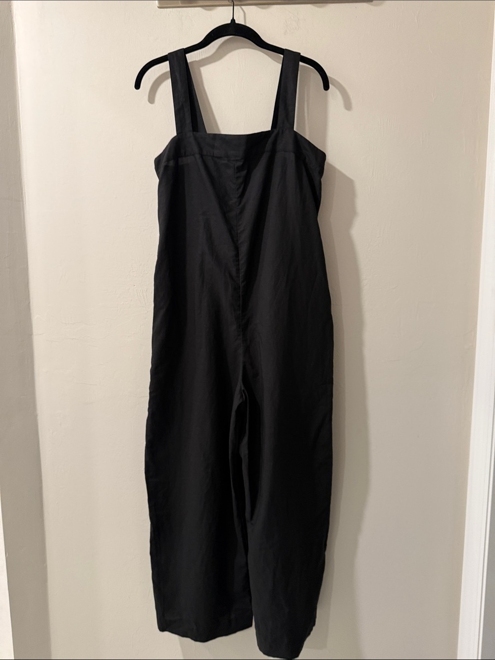 Uniqlo Black Wide-Strap Straight-Leg Jumpsuit